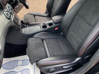 Mercedes-Benz CLA 2.1 CLA220d AMG Line Coupe 7G-DCT Euro 6 (s/s) 4dr