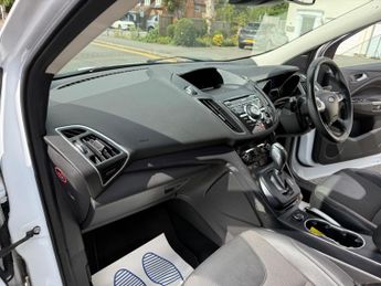Ford Kuga 2.0 TDCi Titanium Powershift AWD Euro 5 5dr