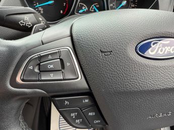 Ford Kuga 1.5T EcoBoost Zetec Auto AWD Euro 6 (s/s) 5dr