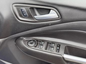 Ford Kuga 1.5T EcoBoost Zetec Auto AWD Euro 6 (s/s) 5dr