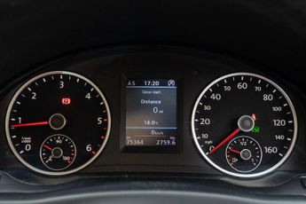 Volkswagen Tiguan 2.0 TDI BlueMotion Tech SE DSG 4WD Euro 5 (s/s) 5dr