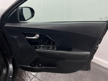 Kia Niro 1.6 GDi 2 DCT Euro 6 (s/s) 5dr