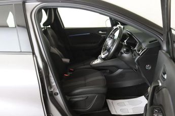 Renault Captur 1.6 E-TECH E-Tech engineered Auto Euro 6 (s/s) 5dr