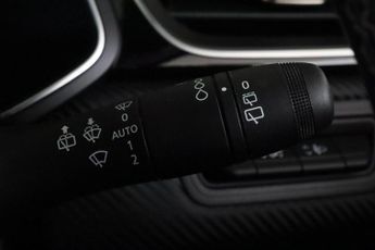 Renault Captur 1.6 E-TECH E-Tech engineered Auto Euro 6 (s/s) 5dr