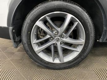 MG MG HS 1.5 T-GDI Exclusive DCT Euro 6 (s/s) 5dr