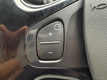 Renault Captur 1.2 TCe ENERGY Dynamique S Nav Auto Euro 6 (s/s) 5dr