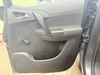 Vauxhall Meriva 1.4 16V S Euro 5 5dr