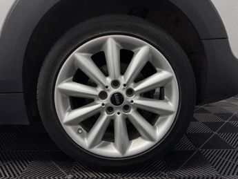 MINI Clubman 2.0 Cooper D Auto Euro 6 (s/s) 6dr