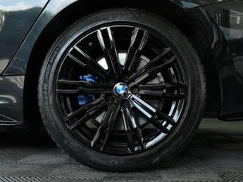 BMW 3 Series 2.0 330e 12kWh M Sport Touring Auto Euro 6 (s/s) 5dr