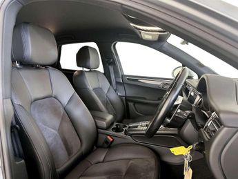 Porsche Macan 3.0T V6 S PDK 4WD Euro 6 (s/s) 5dr