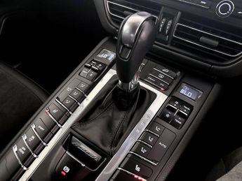 Porsche Macan 3.0T V6 S PDK 4WD Euro 6 (s/s) 5dr