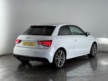 Audi A1 1.4 TFSI CoD Black Edition S Tronic Euro 6 (s/s) 3dr
