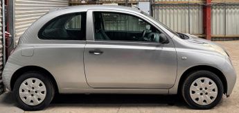Nissan Micra 1.0 E 3dr
