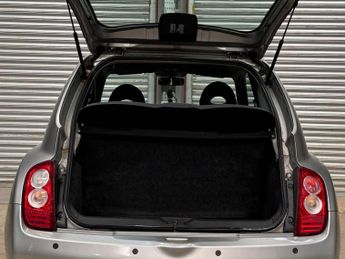 Nissan Micra 1.0 E 3dr