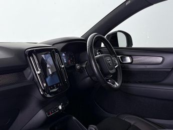 Volvo XC40 2.0 B5 MHEV R-Design Pro Auto AWD Euro 6 (s/s) 5dr