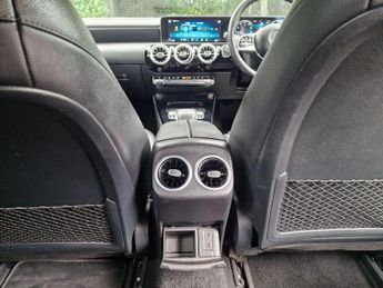 Mercedes-Benz A Class 1.5 A180d Sport (Premium) 7G-DCT Euro 6 (s/s) 5dr