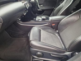Mercedes-Benz A Class 1.5 A180d Sport (Premium) 7G-DCT Euro 6 (s/s) 5dr