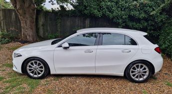 Mercedes-Benz A Class 1.5 A180d Sport (Premium) 7G-DCT Euro 6 (s/s) 5dr