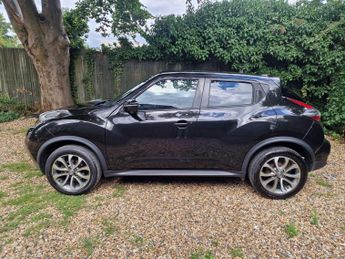 Nissan Juke 1.6 Tekna XTRON Euro 6 5dr