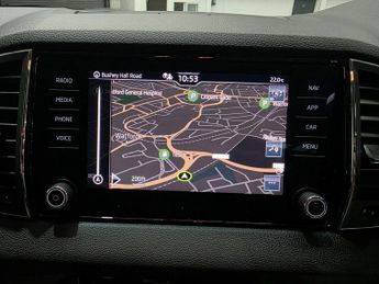 Skoda Karoq 1.5 TSI ACT SE Drive DSG Euro 6 (s/s) 5dr