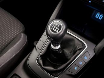 Ford Focus 1.0T EcoBoost Zetec Euro 6 (s/s) 5dr