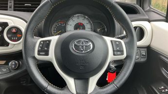 Toyota Yaris 1.33 Dual VVT-i Trend Euro 5 5dr