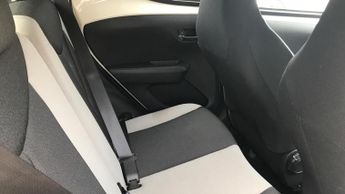 Toyota AYGO 1.0 VVT-i x-press Euro 6 5dr