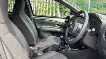 Toyota Aygo X 1.0 VVT-i Exclusive Euro 6 (s/s) 5dr