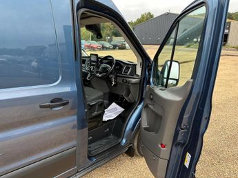 Ford Transit 2.0 350 EcoBlue Limited Auto FWD L3 H3 Euro 6 (s/s) 5dr