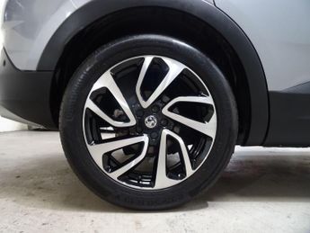 Vauxhall Grandland X 1.2 Turbo Elite Nav Auto Euro 6 (s/s) 5dr