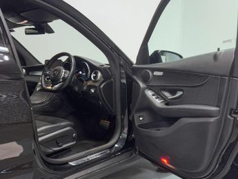 Mercedes-Benz GLC 2.0 GLC220d AMG Line SUV 5dr Diesel G-Tronic+ 4MATIC Euro 6 (s/s