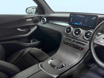 Mercedes-Benz GLC 2.0 GLC220d AMG Line SUV 5dr Diesel G-Tronic+ 4MATIC Euro 6 (s/s