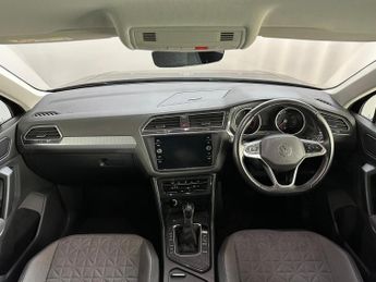 Volkswagen Tiguan 2.0 TDI Life DSG Euro 6 (s/s) 5dr