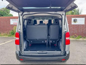 Toyota PROACE Verso 1.5D Medium MPV MWB Euro 6 (s/s) 6dr (9 Seat)