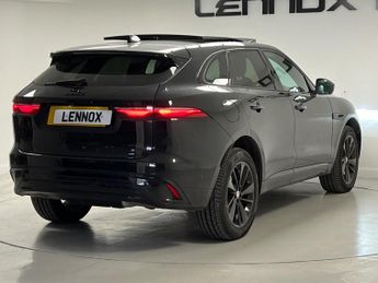 Jaguar F-PACE 2.0 P250i R-Dynamic SE Auto AWD Euro 6 (s/s) 5dr