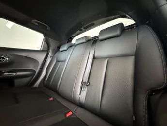 Nissan Juke 1.6 Tekna XTRON Euro 6 5dr