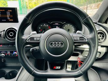 Audi S3 2.0 TFSI Sportback S Tronic quattro Euro 6 (s/s) 5dr