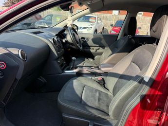 Nissan Qashqai 1.6 Acenta 2WD Euro 5 (s/s) 5dr
