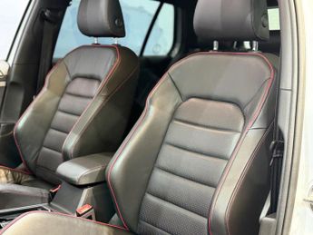 Volkswagen Golf 2.0 TSI GTI DSG Euro 6 (s/s) 5dr