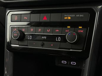 Volkswagen T-Cross 1.0 TSI SEL DSG Euro 6 (s/s) 5dr