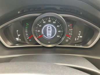 Volvo V40 Cross Country 1.6 D2 Lux Powershift Euro 5 (s/s) 5dr