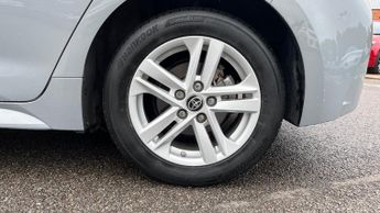 Toyota Corolla 1.8 VVT-h Icon CVT Euro 6 (s/s) 5dr