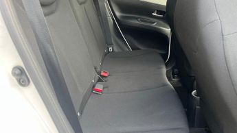 Toyota Aygo X 1.0 VVT-i Edge Euro 6 (s/s) 5dr