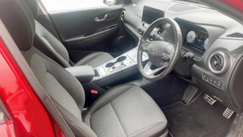 Hyundai Kona 64kWh EV Premium Auto 5dr (10.5kW Charger)