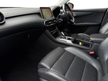 MG MG HS 1.5 T-GDI 16.6kWh SE Auto Euro 6 (s/s) 5dr