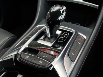 MG MG HS 1.5 T-GDI 16.6kWh SE Auto Euro 6 (s/s) 5dr