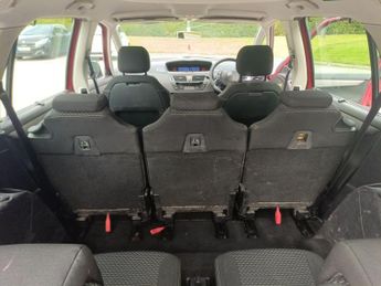 Citroen Grand C4 Picasso 1.6 HDi VTR+ EGS6 Euro 4 5dr