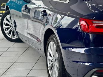 Audi A4 2.0 TFSI 35 Technik S Tronic Euro 6 (s/s) 4dr