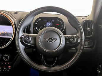 MINI Countryman 1.5 10kWh Cooper SE Classic Auto ALL4 Euro 6 (s/s) 5dr