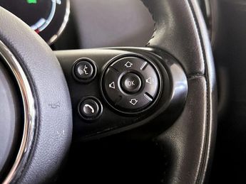 MINI Countryman 1.5 10kWh Cooper SE Classic Auto ALL4 Euro 6 (s/s) 5dr